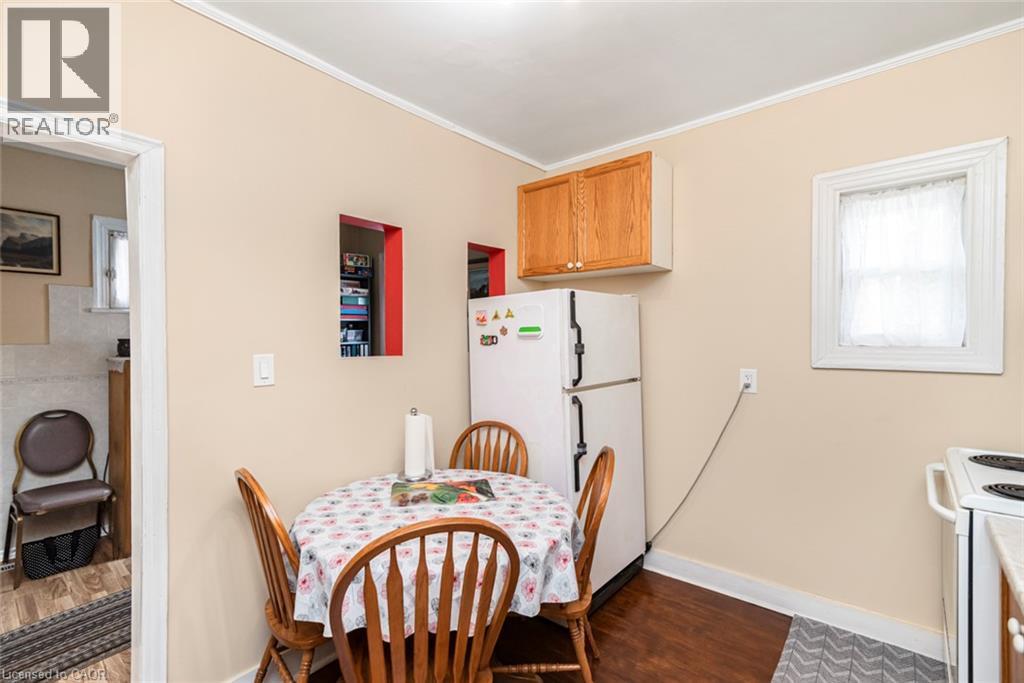 












44 ARTHUR Avenue N

,
Hamilton,




Ontario
L8L6C5

