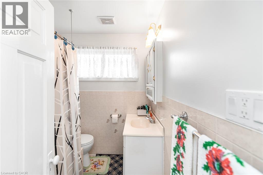 












44 ARTHUR Avenue N

,
Hamilton,




Ontario
L8L6C5

