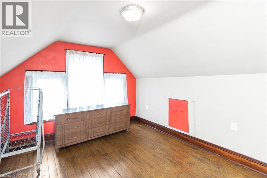 












44 ARTHUR Avenue N

,
Hamilton,




Ontario
L8L6C5

