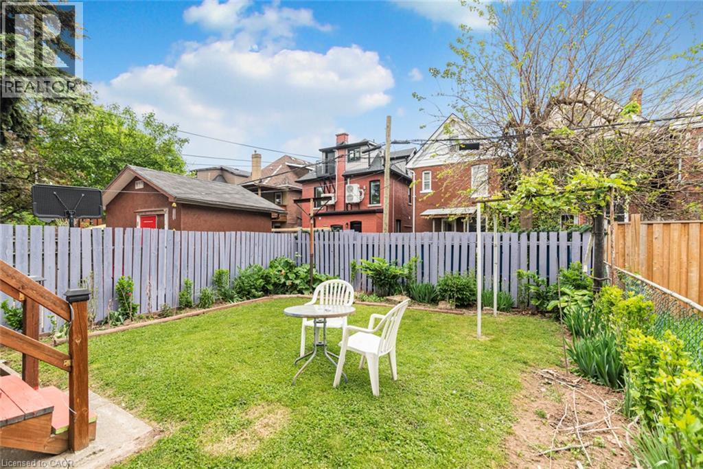 












44 ARTHUR Avenue N

,
Hamilton,




Ontario
L8L6C5

