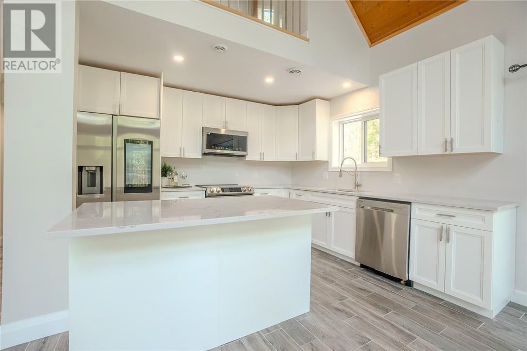 












384 Old Webbwood Road

,
Webbwood,




Ontario
P0P2G0

