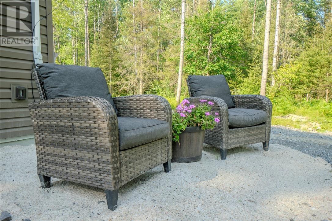












384 Old Webbwood Road

,
Webbwood,




Ontario
P0P2G0

