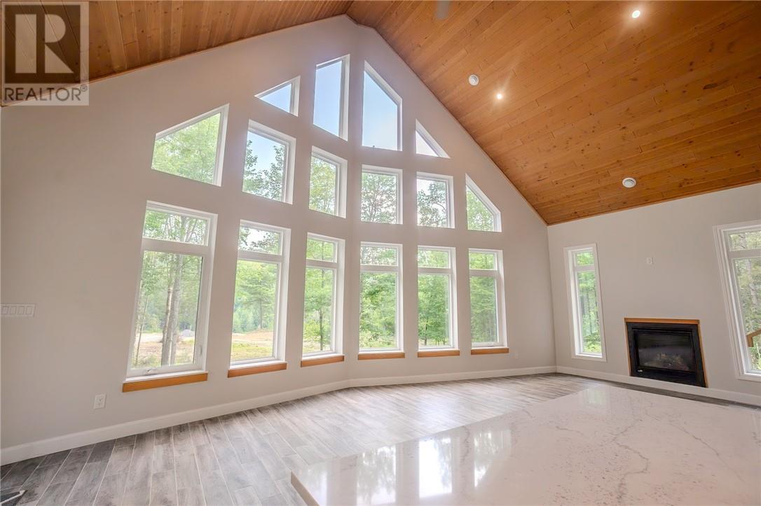 












384 Old Webbwood Road

,
Webbwood,




Ontario
P0P2G0

