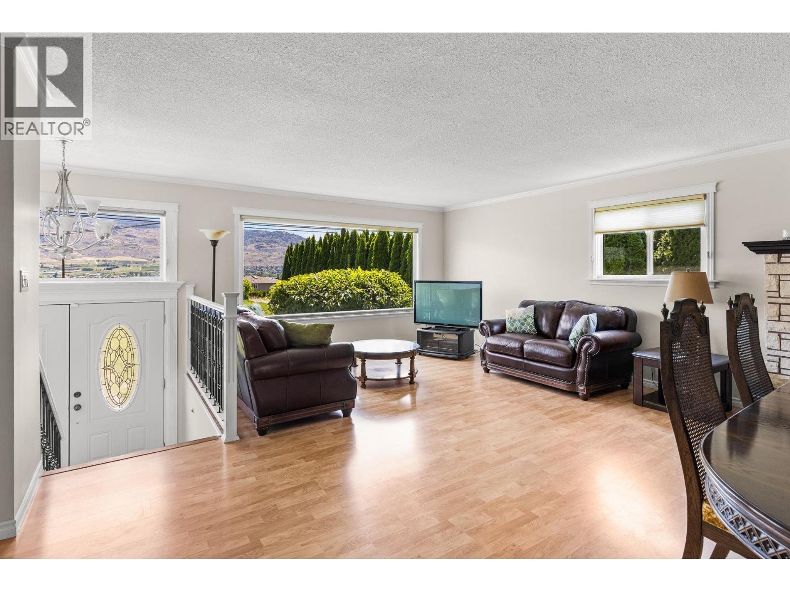 












6012 107th Street

,
Osoyoos,




British Columbia
V0H1V4

