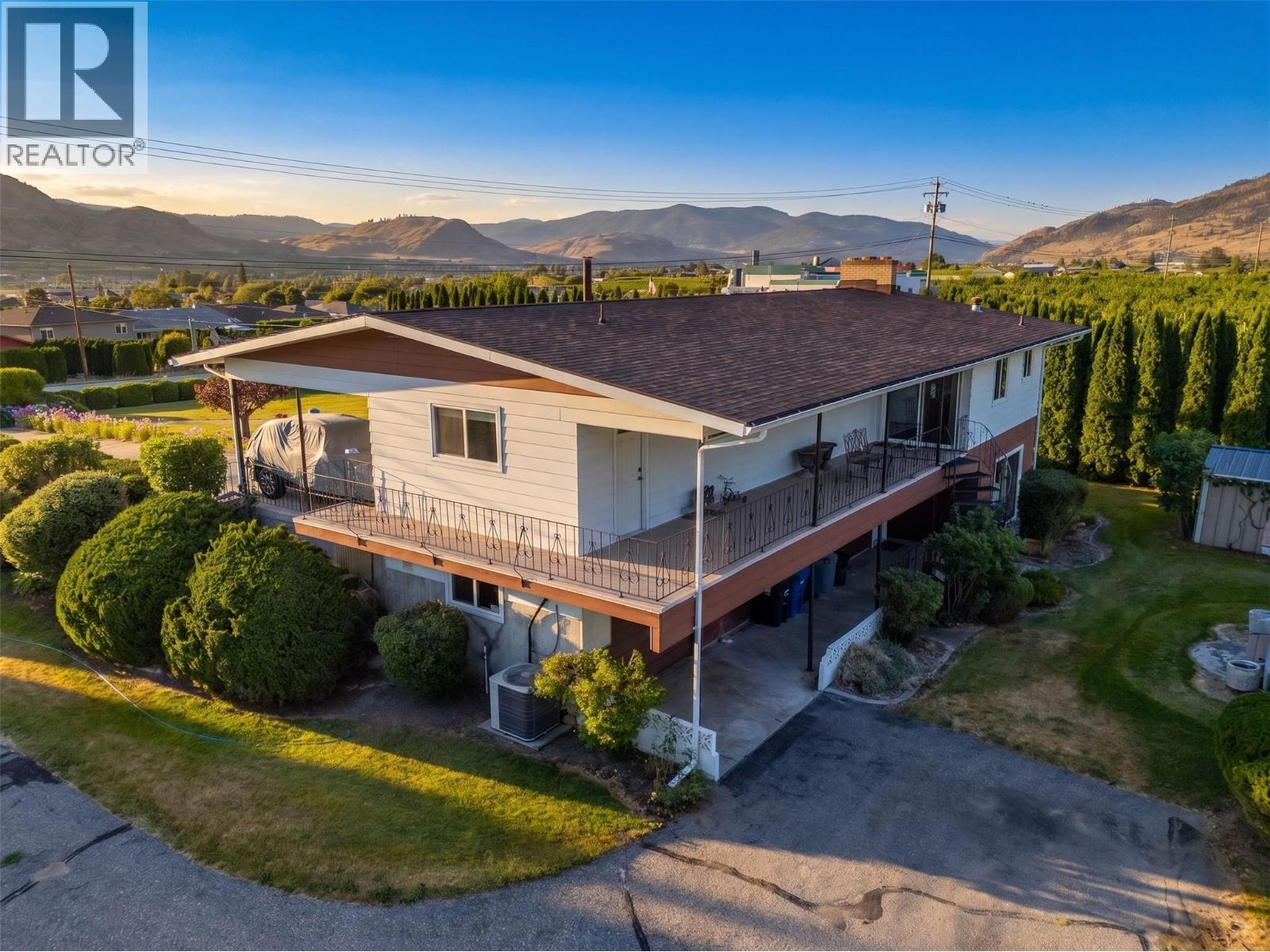 












6012 107th Street

,
Osoyoos,




British Columbia
V0H1V4

