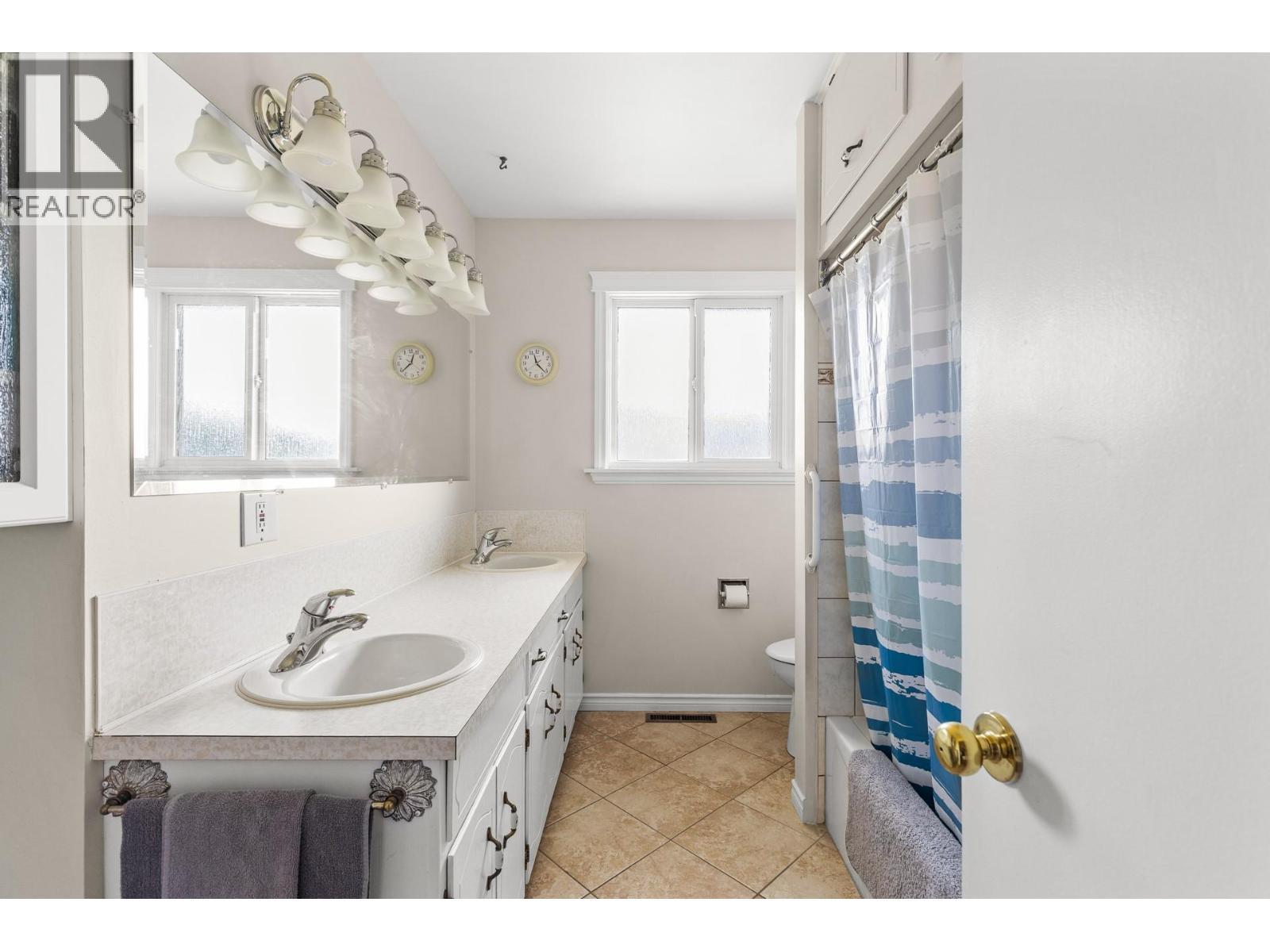












6012 107th Street

,
Osoyoos,




British Columbia
V0H1V4

