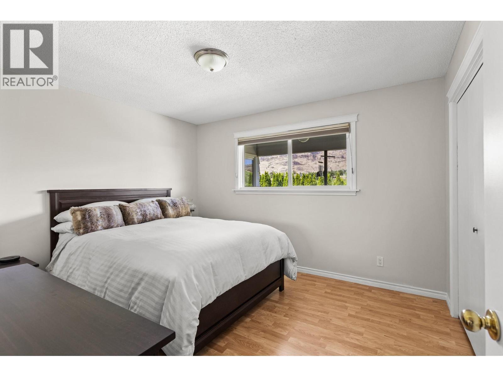 












6012 107th Street

,
Osoyoos,




British Columbia
V0H1V4

