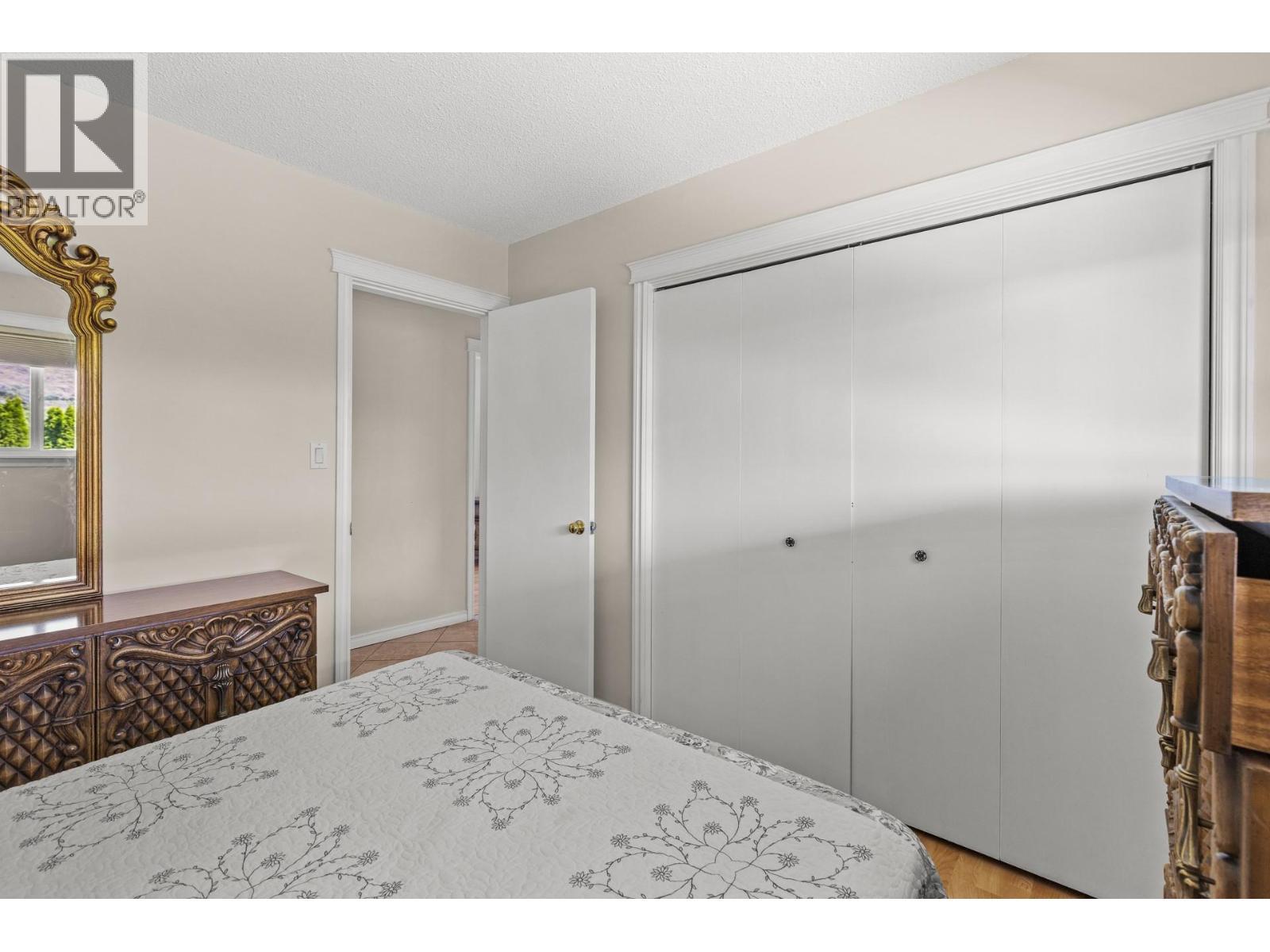












6012 107th Street

,
Osoyoos,




British Columbia
V0H1V4

