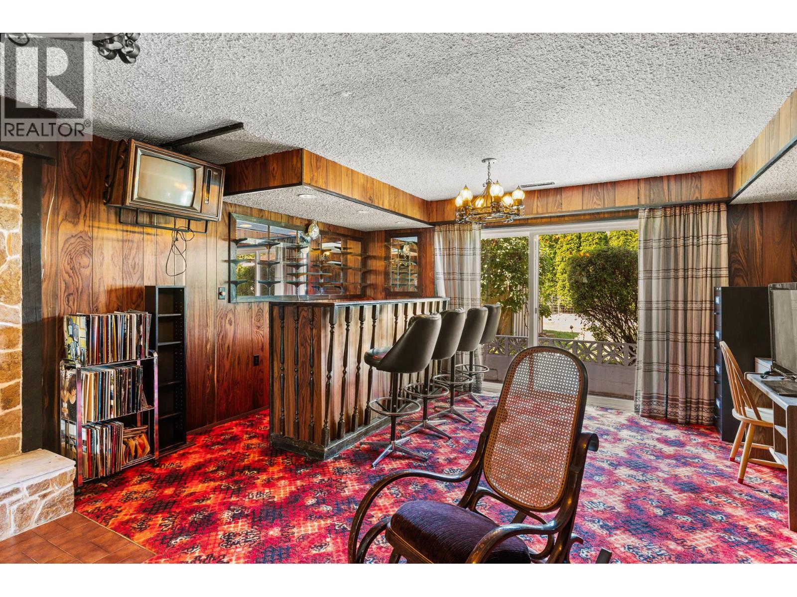 












6012 107th Street

,
Osoyoos,




British Columbia
V0H1V4

