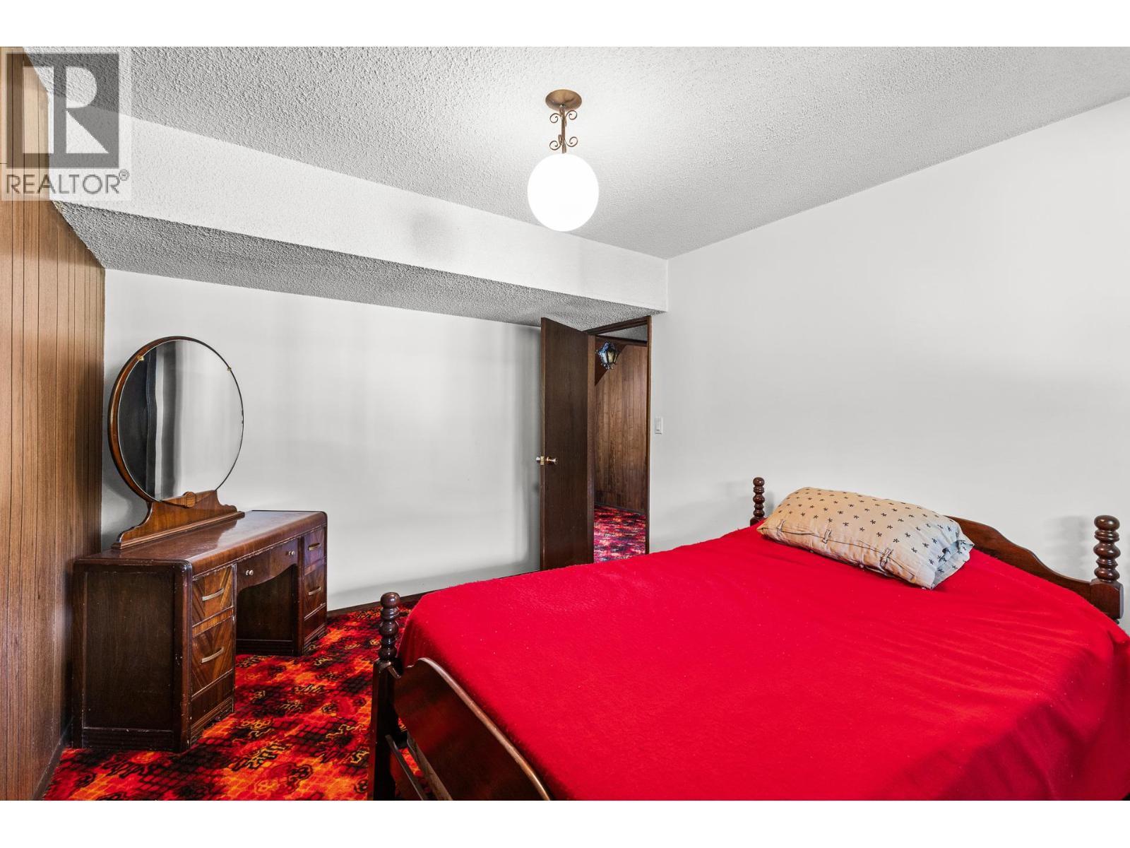 












6012 107th Street

,
Osoyoos,




British Columbia
V0H1V4

