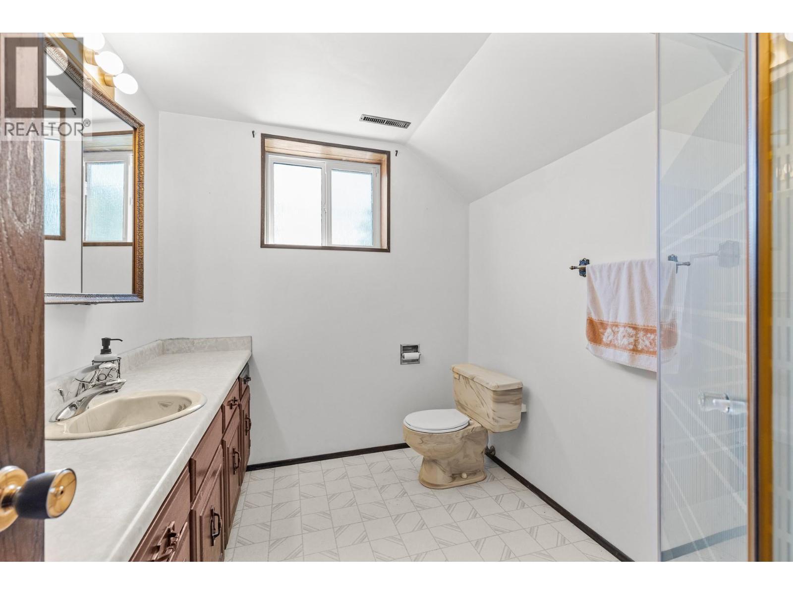 












6012 107th Street

,
Osoyoos,




British Columbia
V0H1V4

