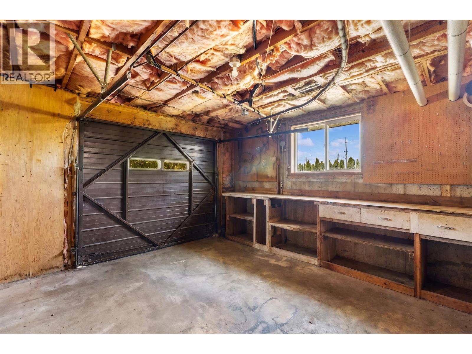 












6012 107th Street

,
Osoyoos,




British Columbia
V0H1V4

