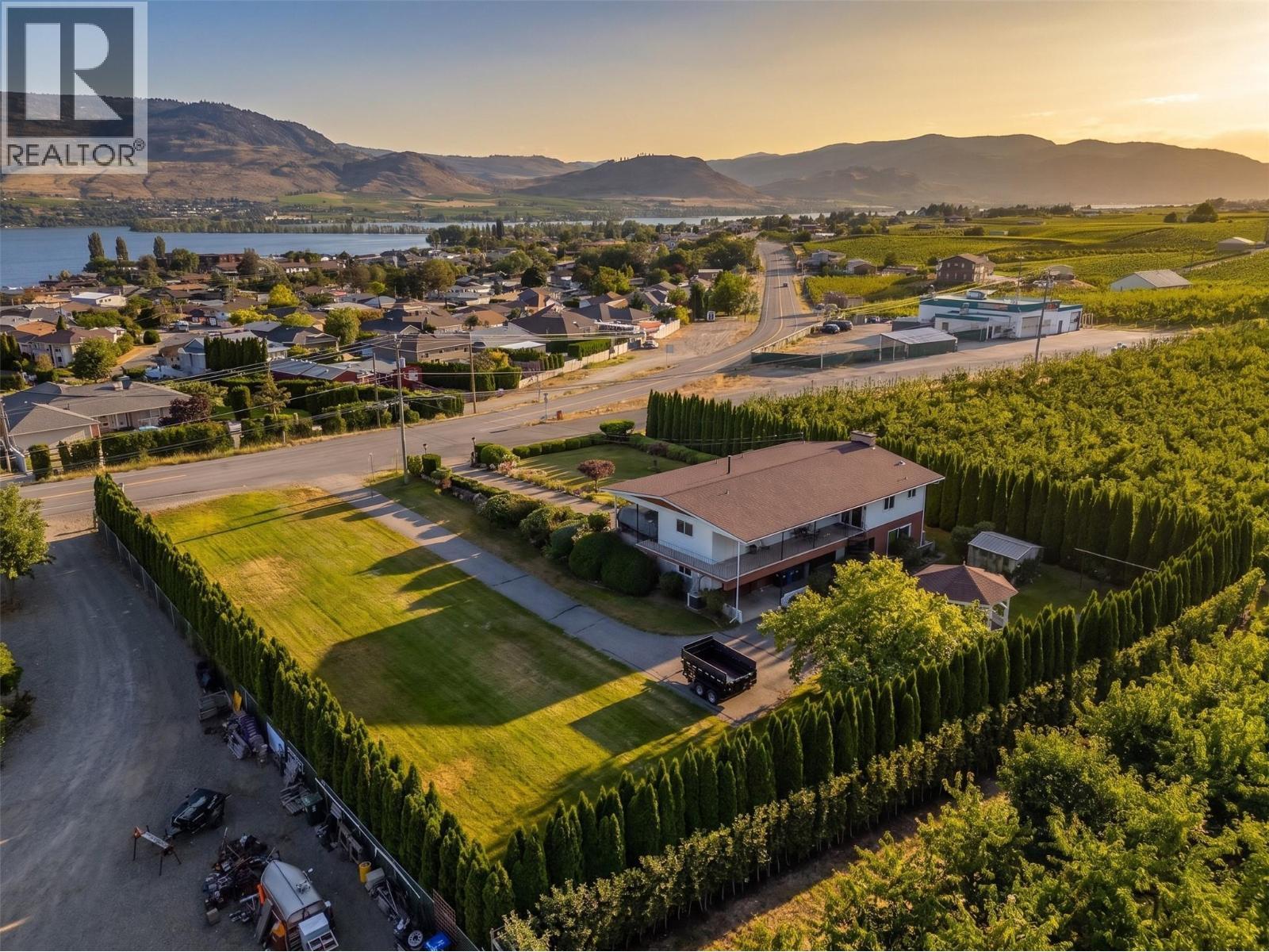 












6012 107th Street

,
Osoyoos,




British Columbia
V0H1V4

