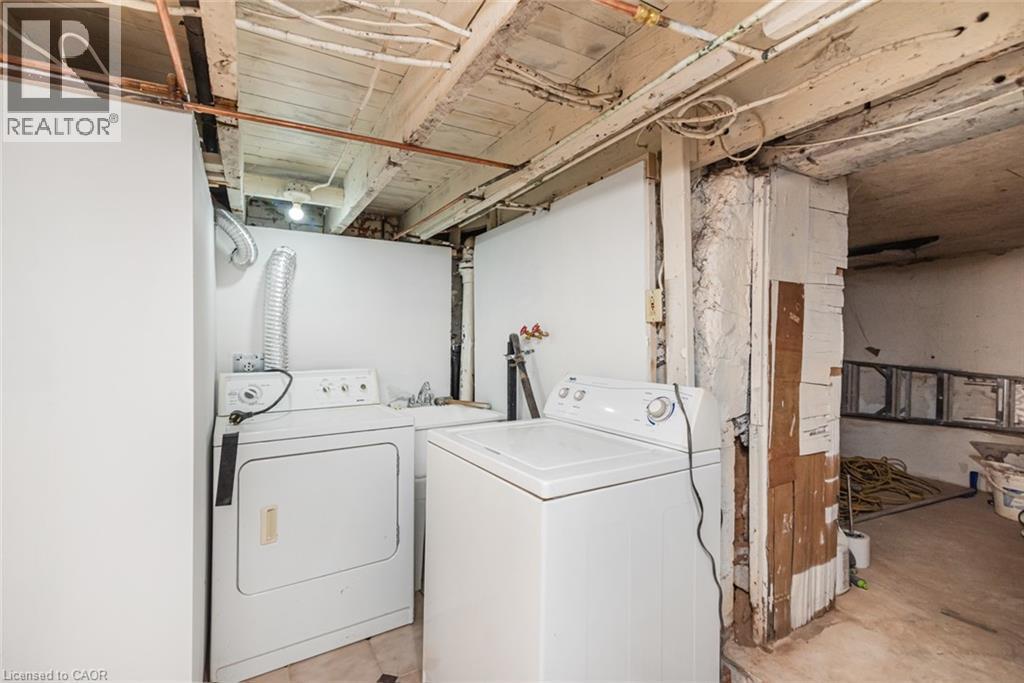 












60 KEITH Street

,
Hamilton,




Ontario
L8L3S3

