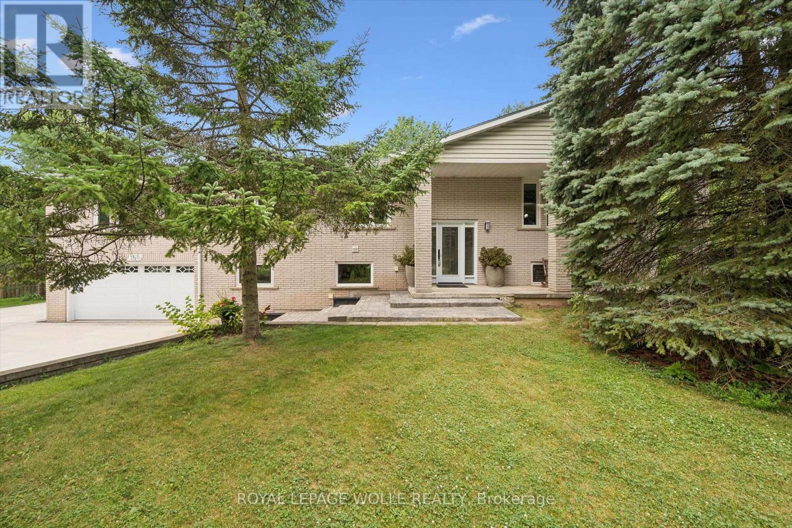 












168 BREWERY STREET

,
Wilmot,




Ontario
N3A2S8


