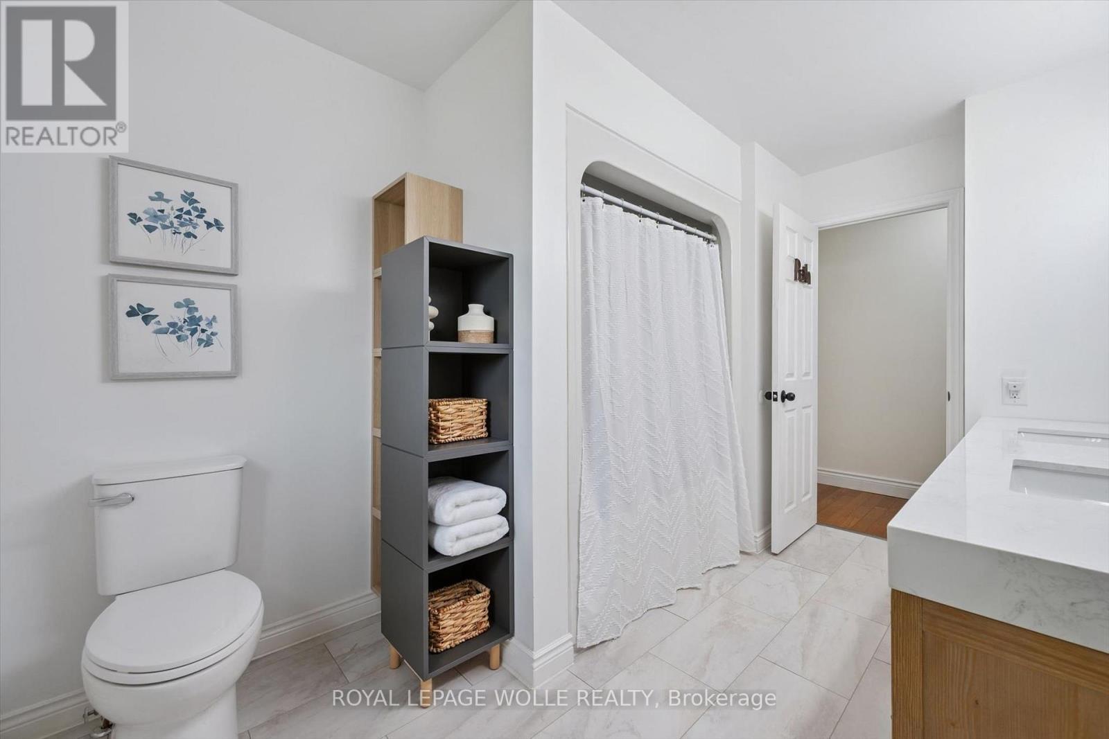 












168 BREWERY STREET

,
Wilmot,




Ontario
N3A2S8


