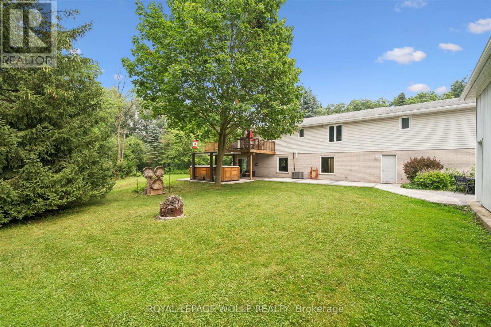 












168 BREWERY STREET

,
Wilmot,




Ontario
N3A2S8

