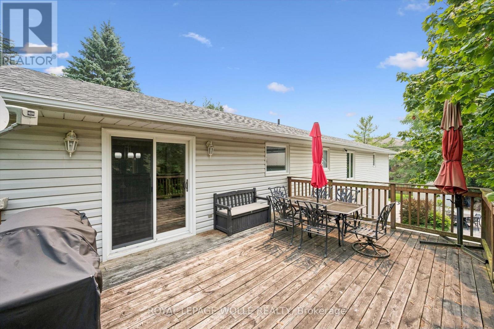 












168 BREWERY STREET

,
Wilmot,




Ontario
N3A2S8

