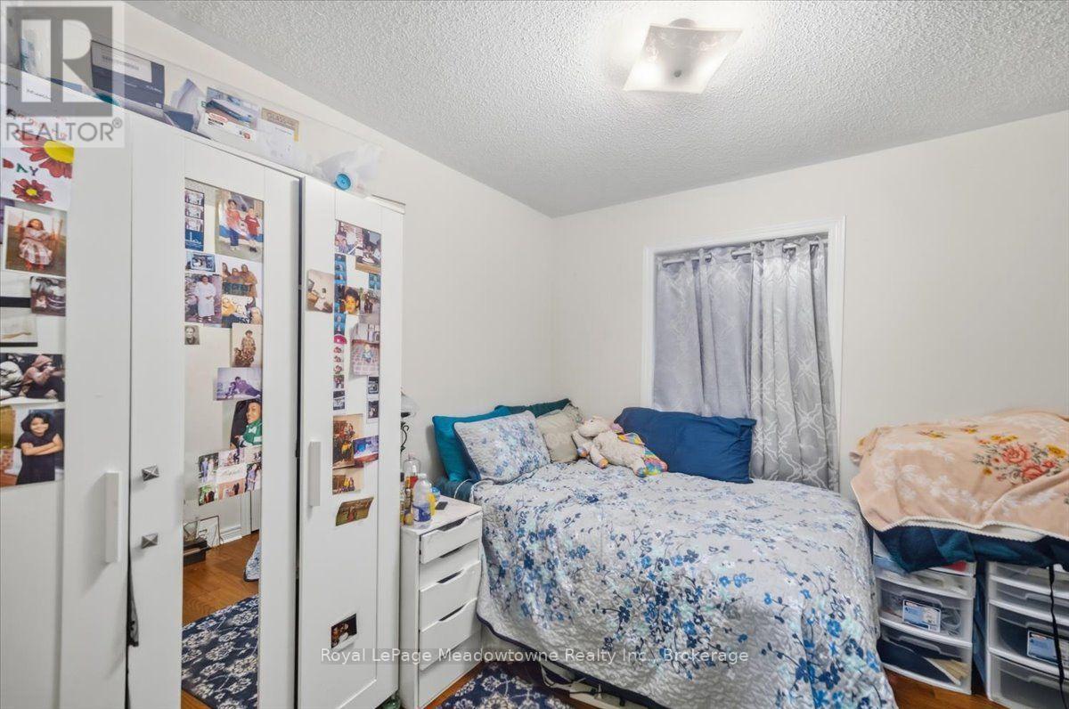 












68 GAME CREEK CRESCENT

,
Brampton (Northwest Sandalwood Parkway),




Ontario
L7A0K3

