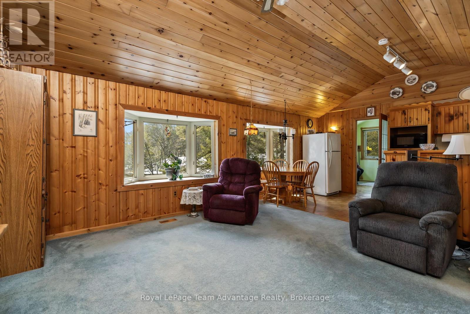 












39 WOOD DUCK TRAIL

,
The Archipelago (Archipelago North),




Ontario
P0G1K0

