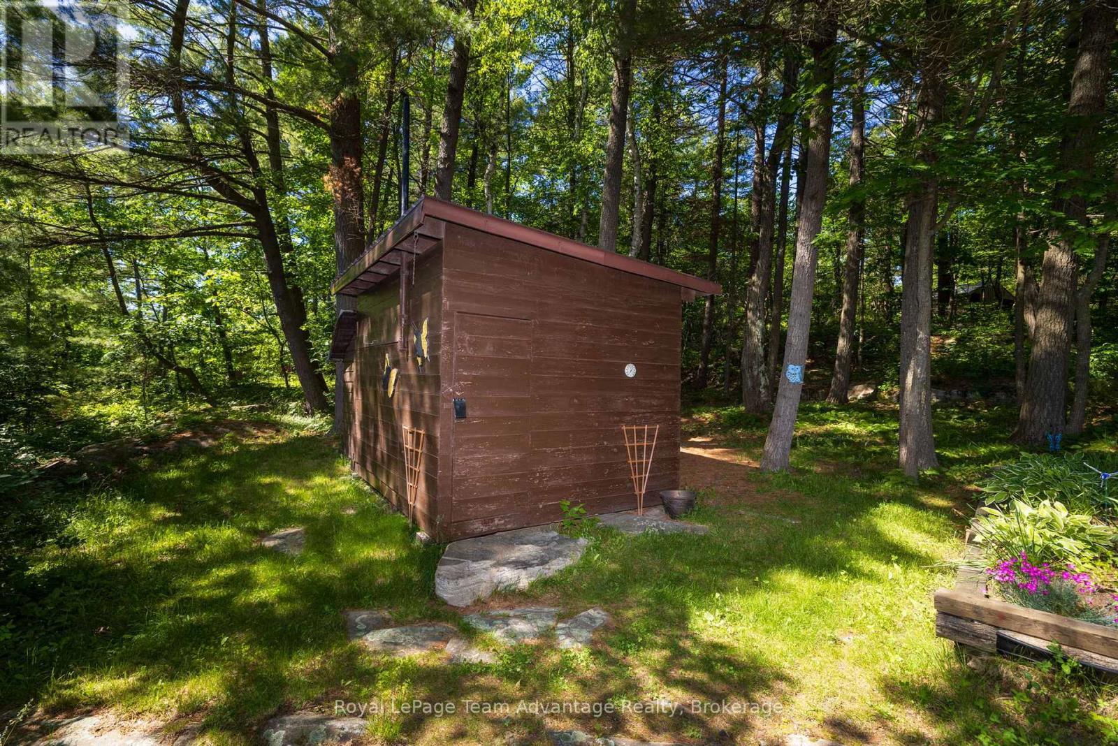 












39 WOOD DUCK TRAIL

,
The Archipelago (Archipelago North),




Ontario
P0G1K0

