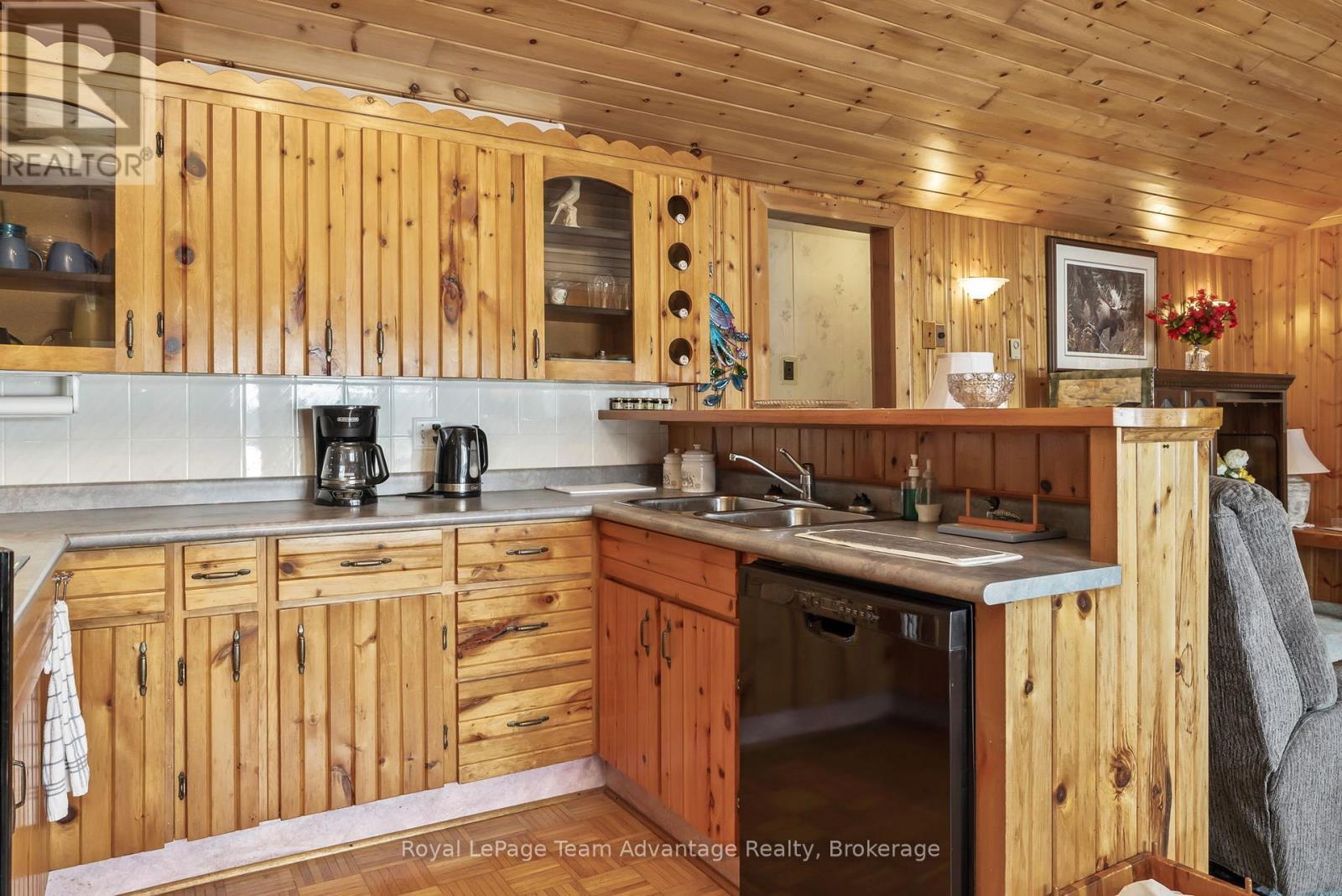 












39 WOOD DUCK TRAIL

,
The Archipelago (Archipelago North),




Ontario
P0G1K0

