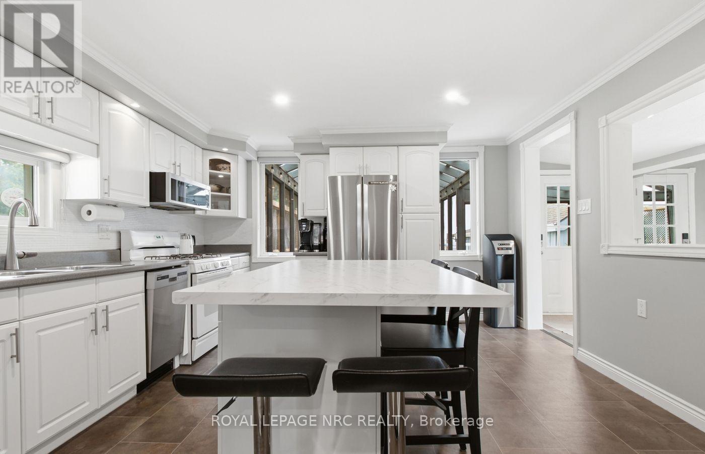 












43289 PETTIT ROAD

,
Wainfleet (Marshville/Winger),




Ontario
L0S1V0

