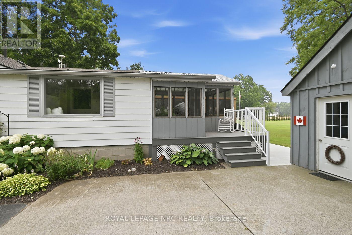












43289 PETTIT ROAD

,
Wainfleet (Marshville/Winger),




Ontario
L0S1V0

