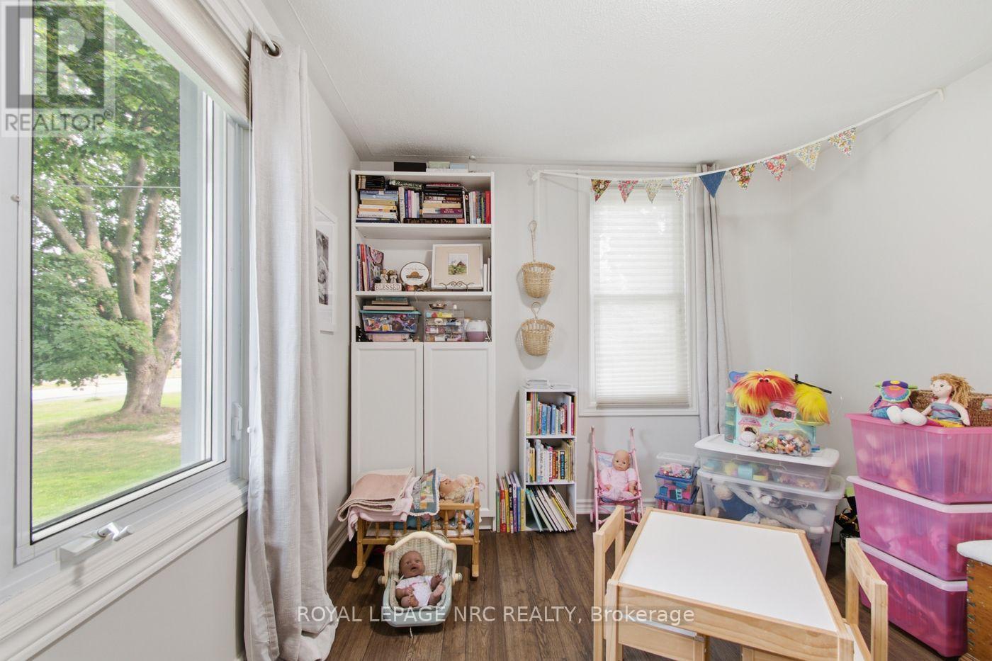 












43289 PETTIT ROAD

,
Wainfleet (Marshville/Winger),




Ontario
L0S1V0

