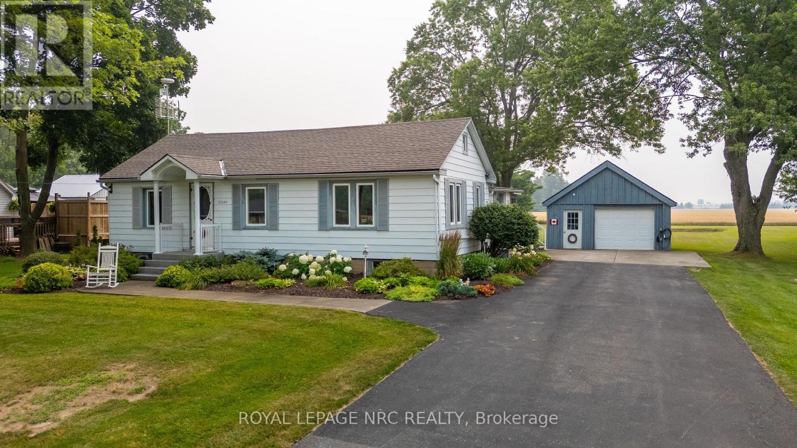 












43289 PETTIT ROAD

,
Wainfleet (Marshville/Winger),




Ontario
L0S1V0

