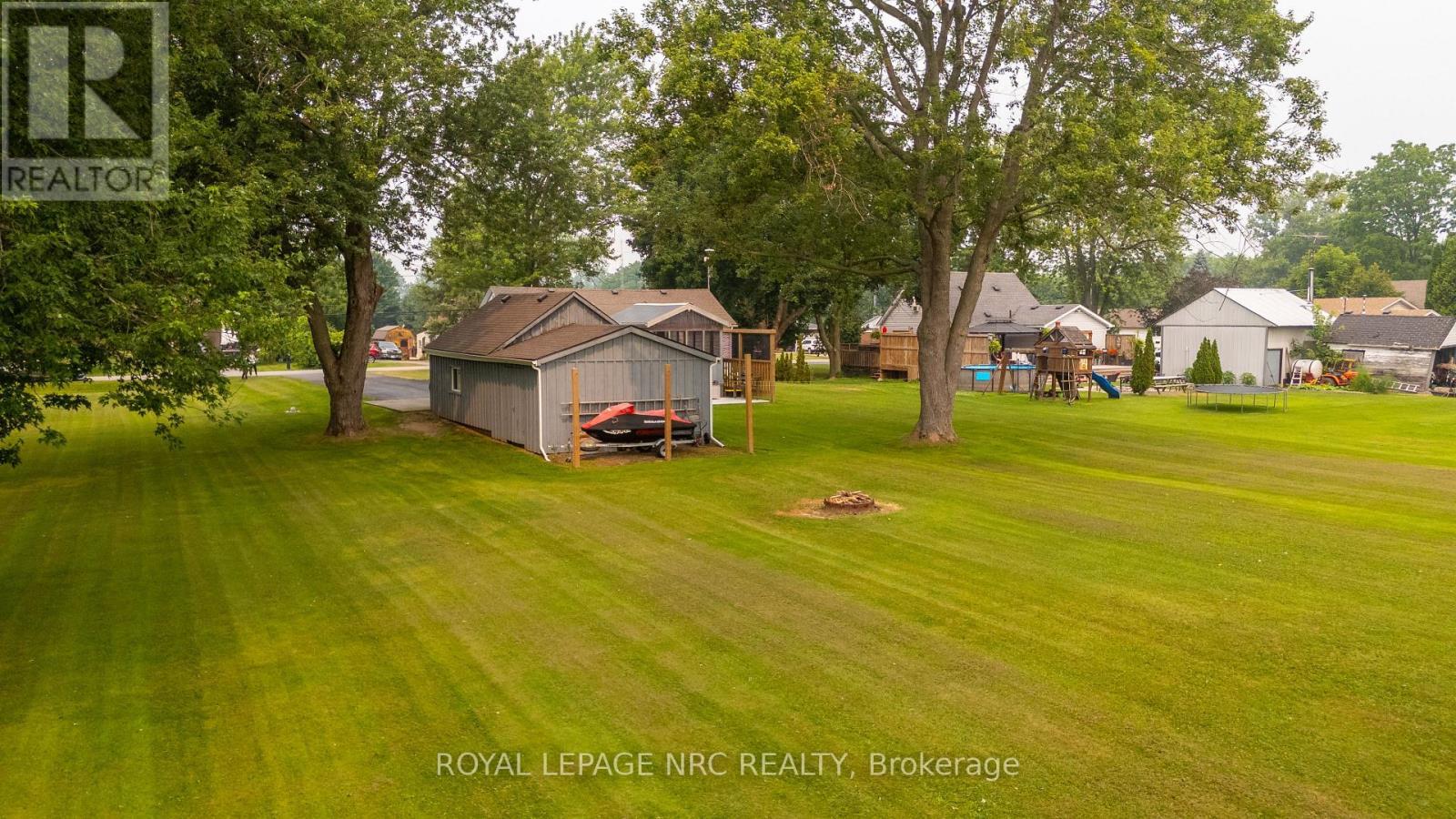 












43289 PETTIT ROAD

,
Wainfleet (Marshville/Winger),




Ontario
L0S1V0

