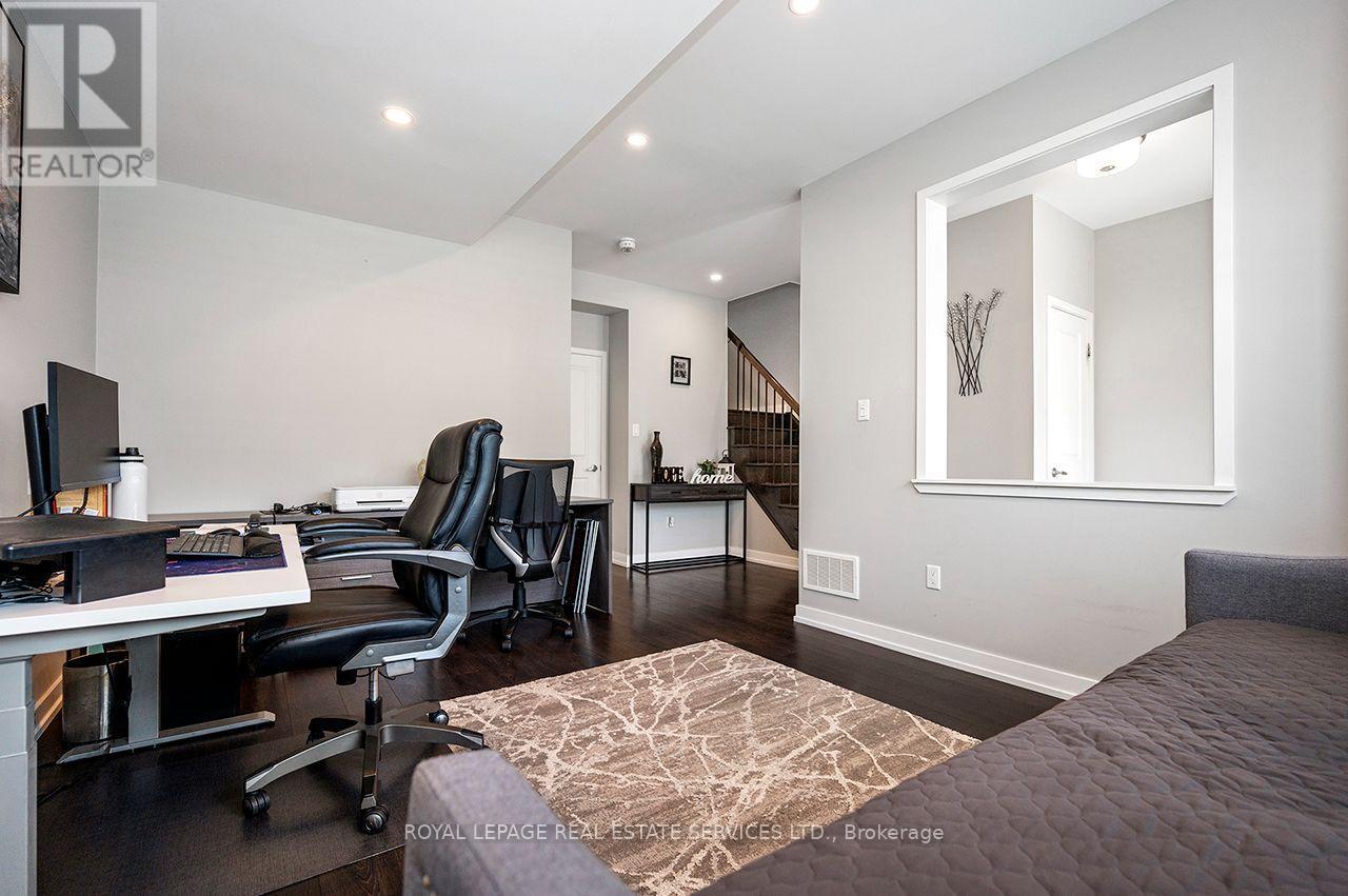 












3041 ERNEST APPELBE BOULEVARD

,
Oakville,




Ontario
L6H0N8

