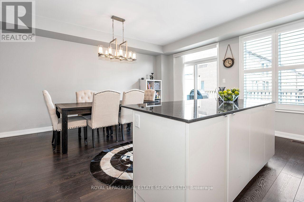 












3041 ERNEST APPELBE BOULEVARD

,
Oakville,




Ontario
L6H0N8

