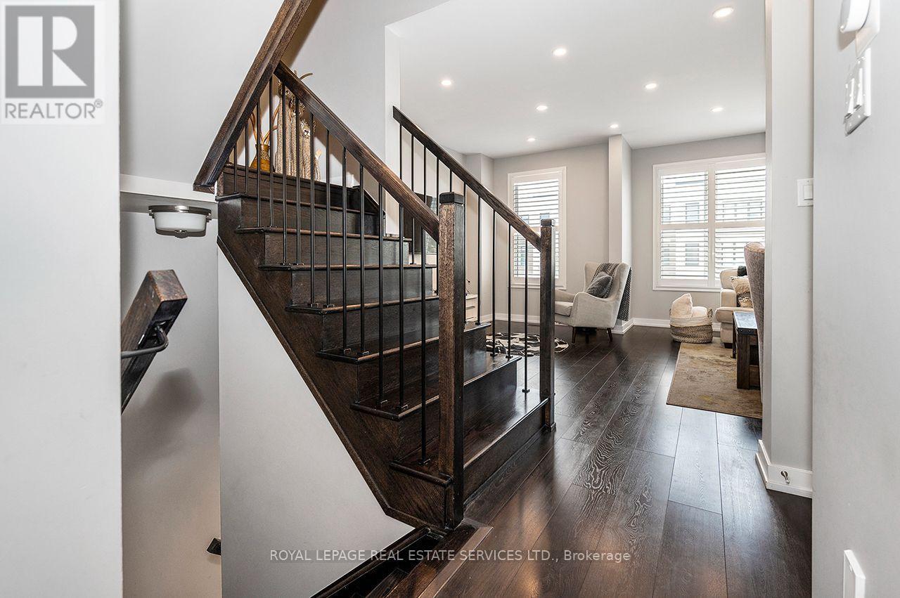 












3041 ERNEST APPELBE BOULEVARD

,
Oakville,




Ontario
L6H0N8

