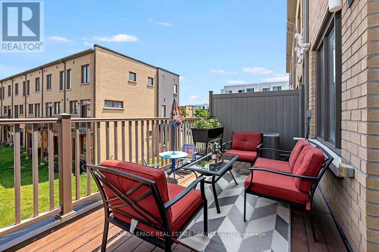 












3041 ERNEST APPELBE BOULEVARD

,
Oakville,




Ontario
L6H0N8

