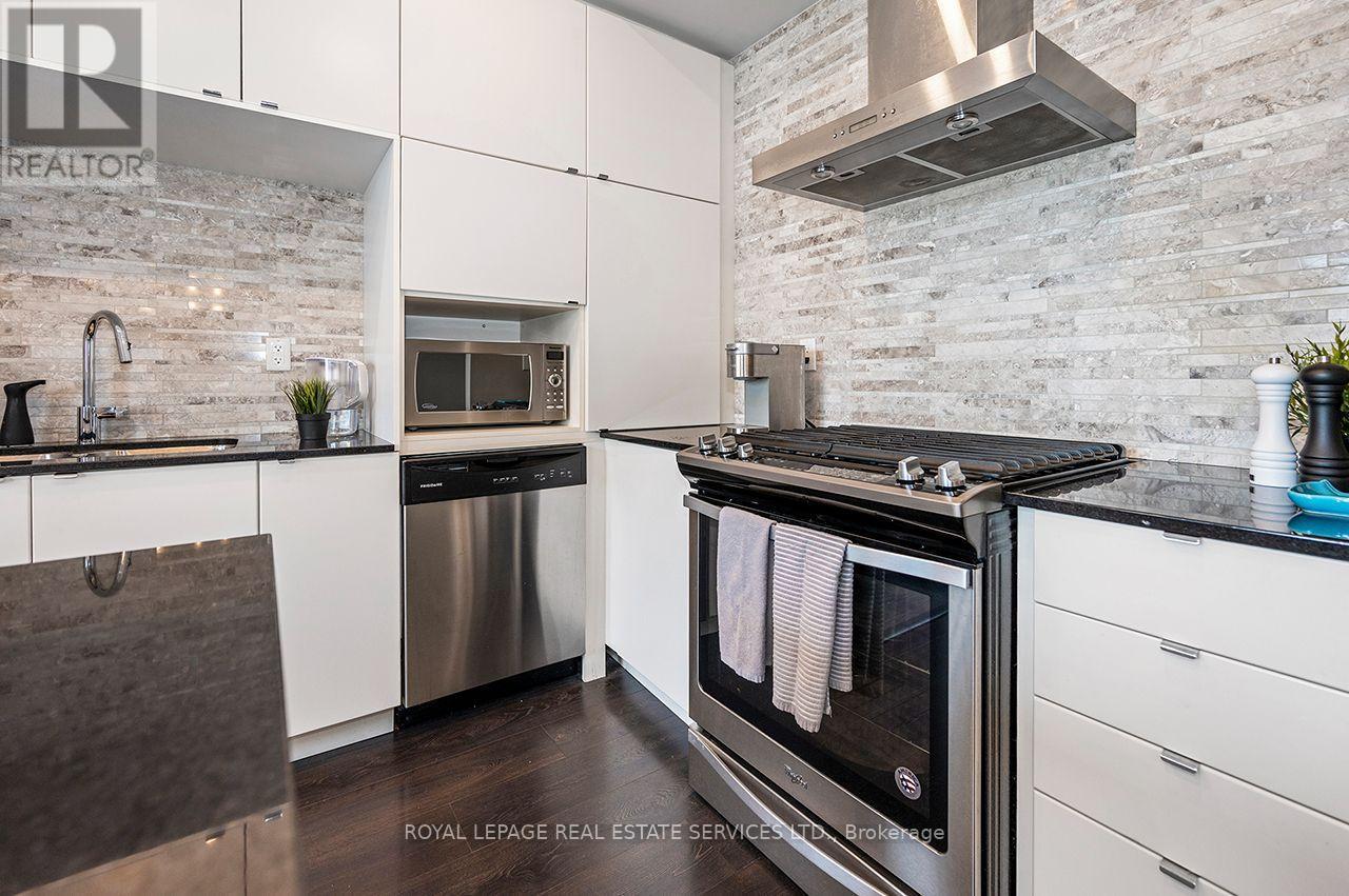 












3041 ERNEST APPELBE BOULEVARD

,
Oakville,




Ontario
L6H0N8

