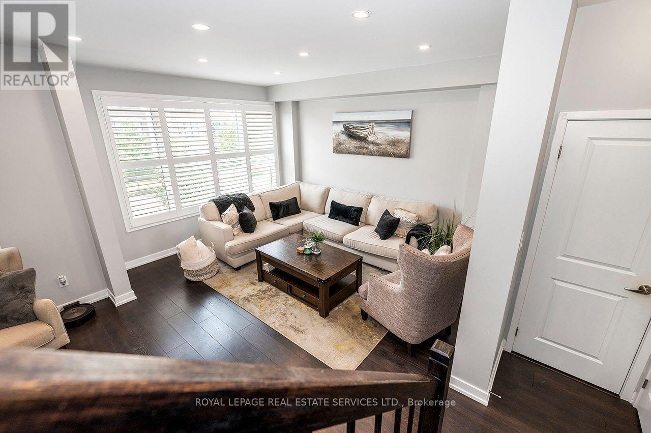 












3041 ERNEST APPELBE BOULEVARD

,
Oakville,




Ontario
L6H0N8

