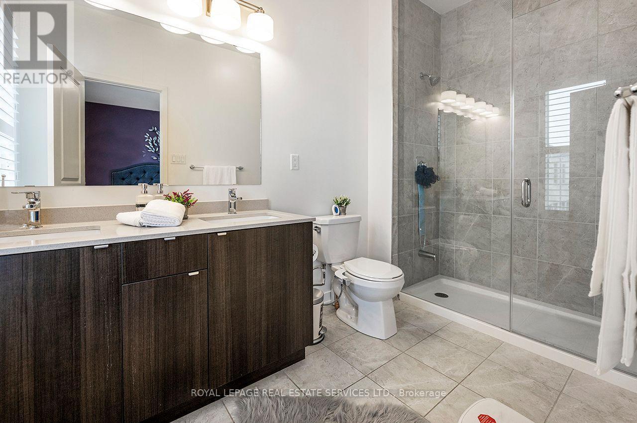 












3041 ERNEST APPELBE BOULEVARD

,
Oakville,




Ontario
L6H0N8

