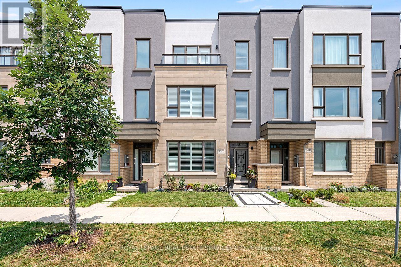 












3041 ERNEST APPELBE BOULEVARD

,
Oakville,




Ontario
L6H0N8

