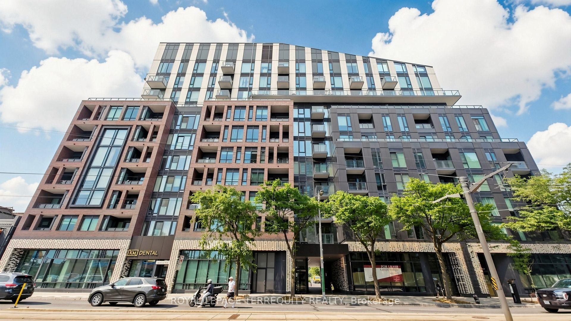 









1808


St Clair

Avenue West, 510,
Toronto,




ON
M6N 0C1

