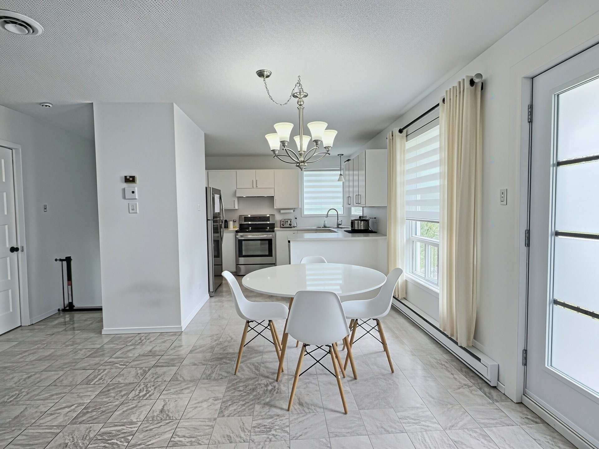 









11


Rue Therrien

,
Lorrainville,




QC
J0Z2R0

