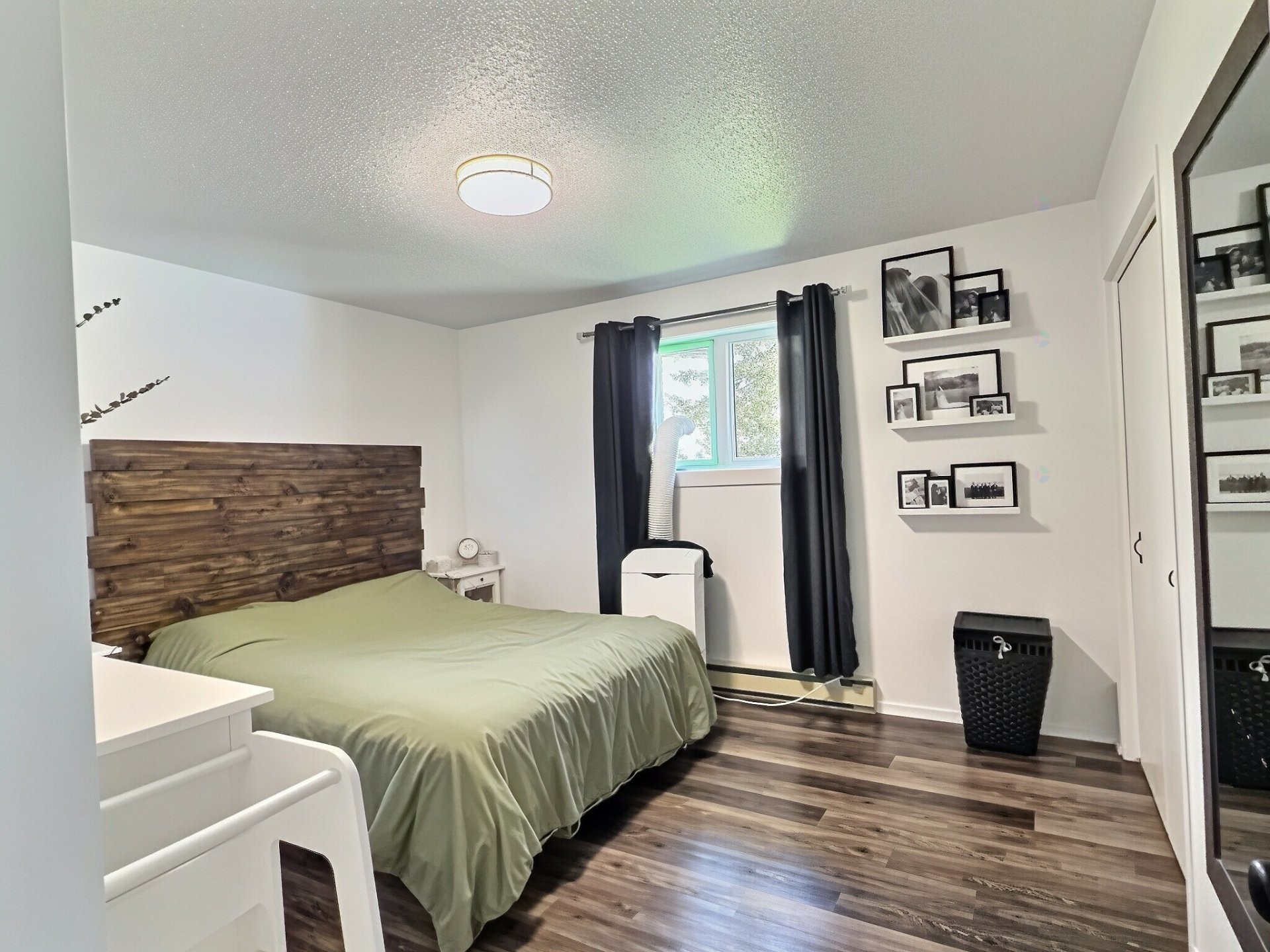 









11


Rue Therrien

,
Lorrainville,




QC
J0Z2R0

