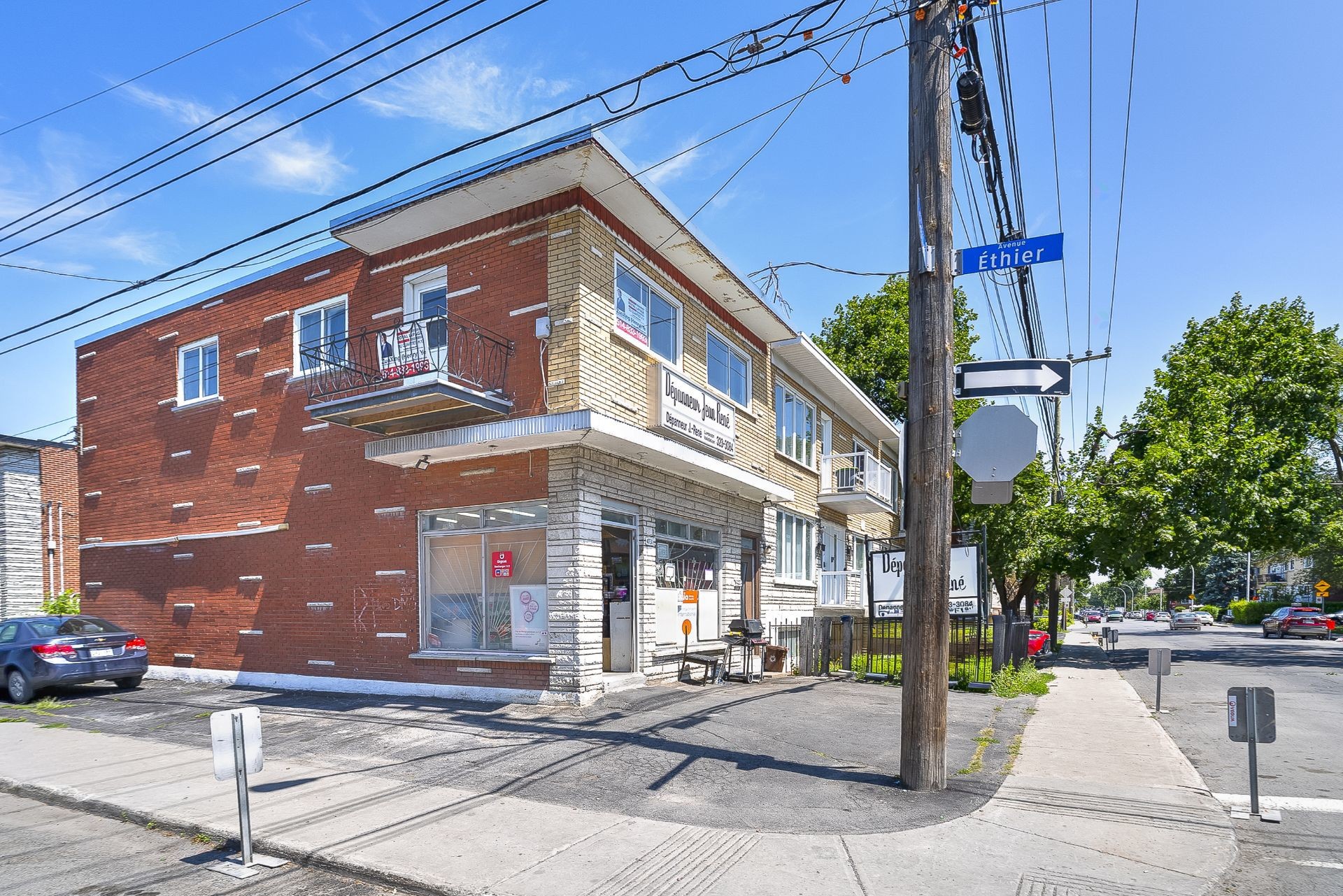 









4731

 - 4733


Rue de Castille

,
Montréal (Montréal-Nord),




QC
H1H1Y8

