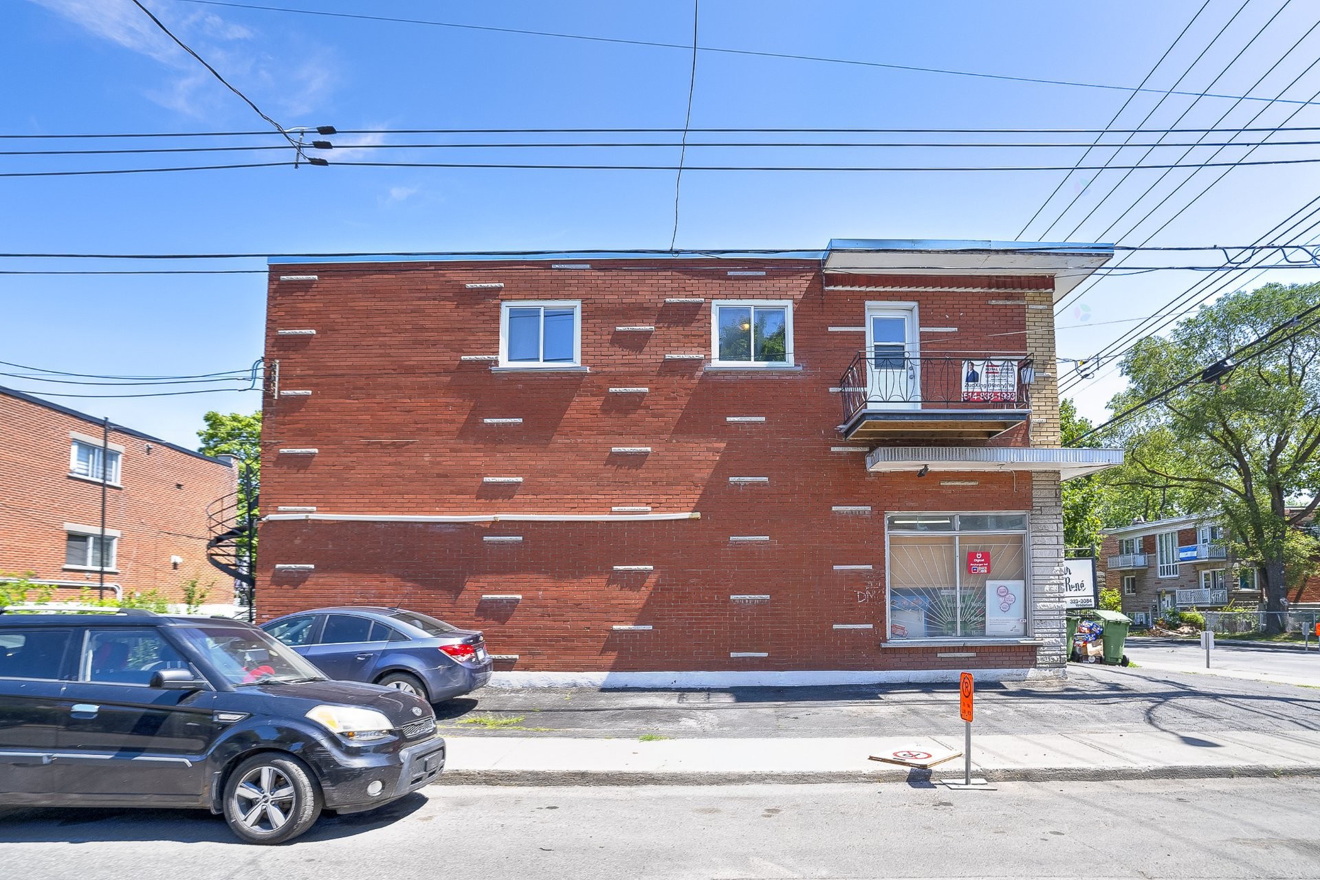 









4731

 - 4733


Rue de Castille

,
Montréal (Montréal-Nord),




QC
H1H1Y8

