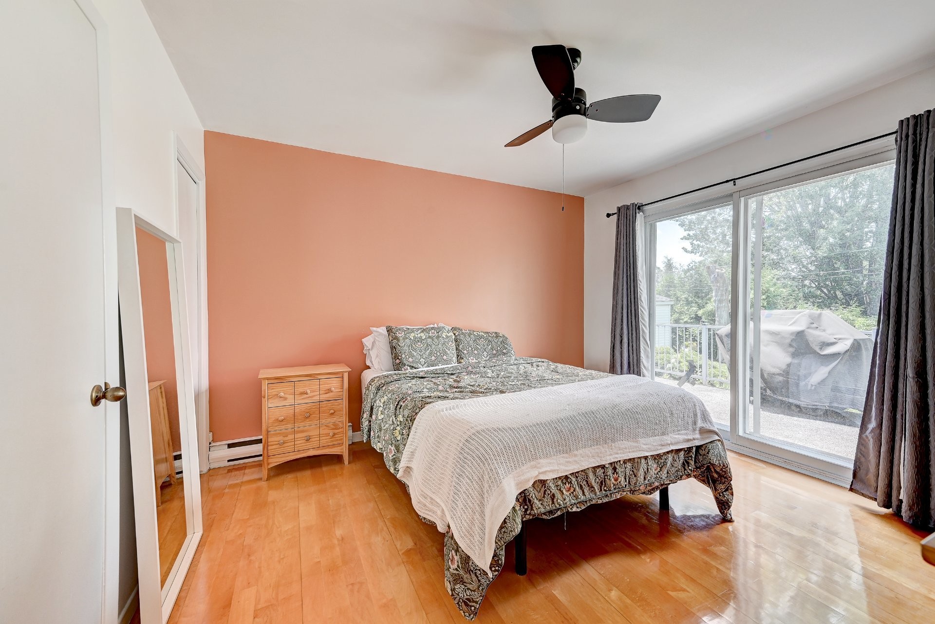 









100

 - 102


Rue Guérin

,
Sainte-Catherine,




QC
J5C1M4

