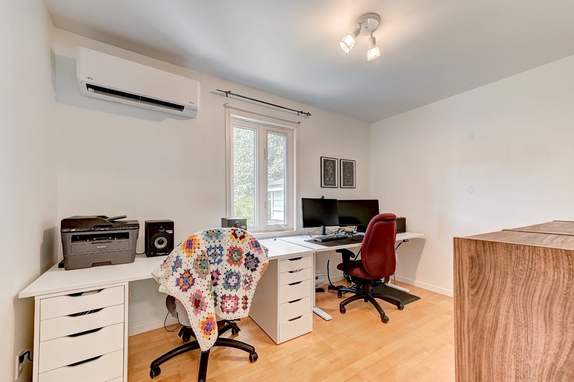 









100

 - 102


Rue Guérin

,
Sainte-Catherine,




QC
J5C1M4

