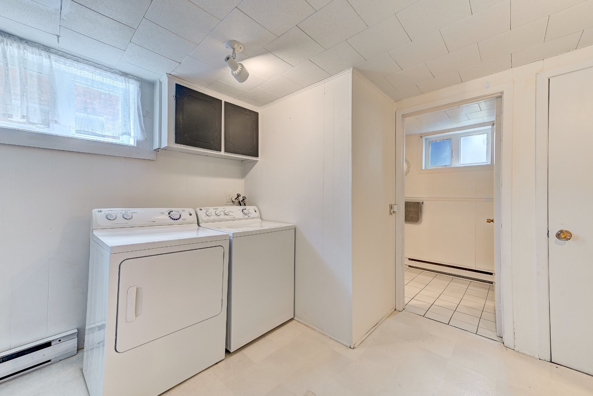 









100

 - 102


Rue Guérin

,
Sainte-Catherine,




QC
J5C1M4

