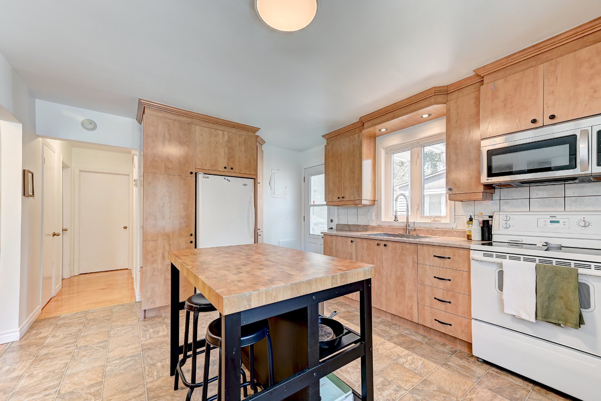 









100

 - 102


Rue Guérin

,
Sainte-Catherine,




QC
J5C1M4

