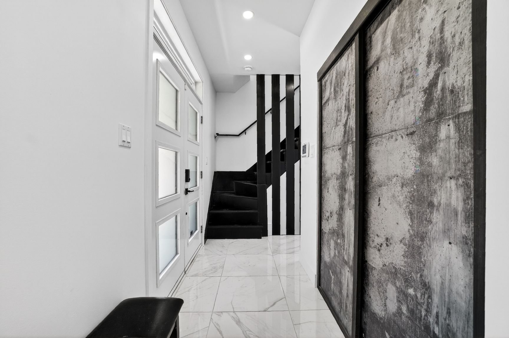 









405


Rue de la Montagne

,
Saint-Calixte,




QC
J0K1Z0

