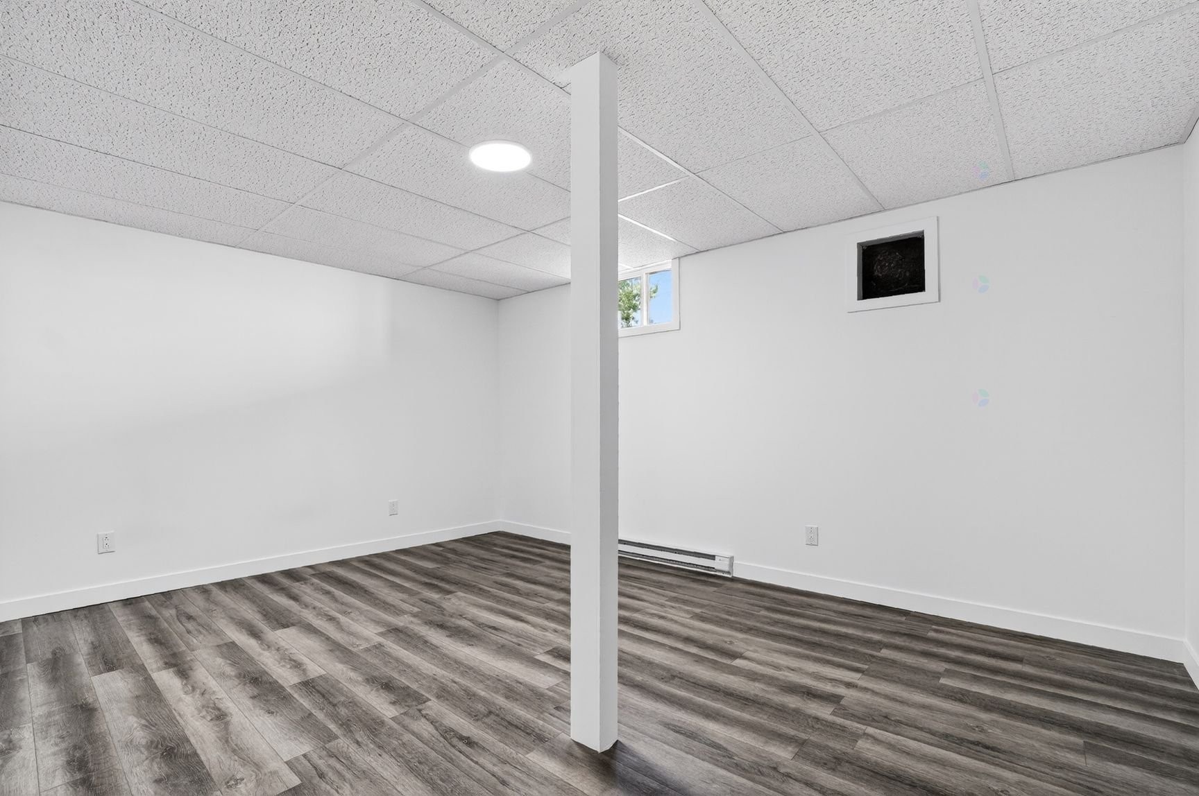 









405


Rue de la Montagne

,
Saint-Calixte,




QC
J0K1Z0


